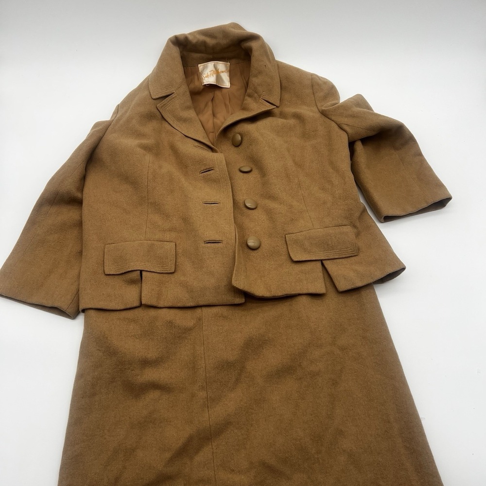 Vintage Saks Fifth Avenue 100% Camel Hair Skirt Suit‎ Tan Cropped Jacket 2pc Set - Picture 3 of 16